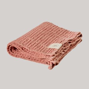 Len és organikus pamut törölközó. Kicsi, rózsaszín. 50x70cm.